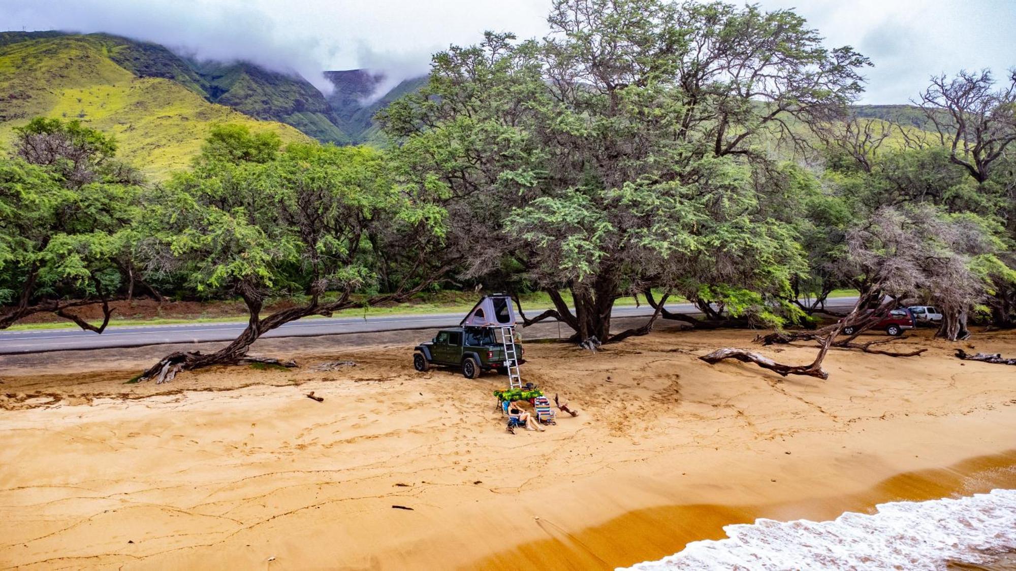 Campcar Maui Jeeps Suvs Hybrid Camper Van Rentals With Equipment And Travel Advice 卡胡卢伊 外观 照片